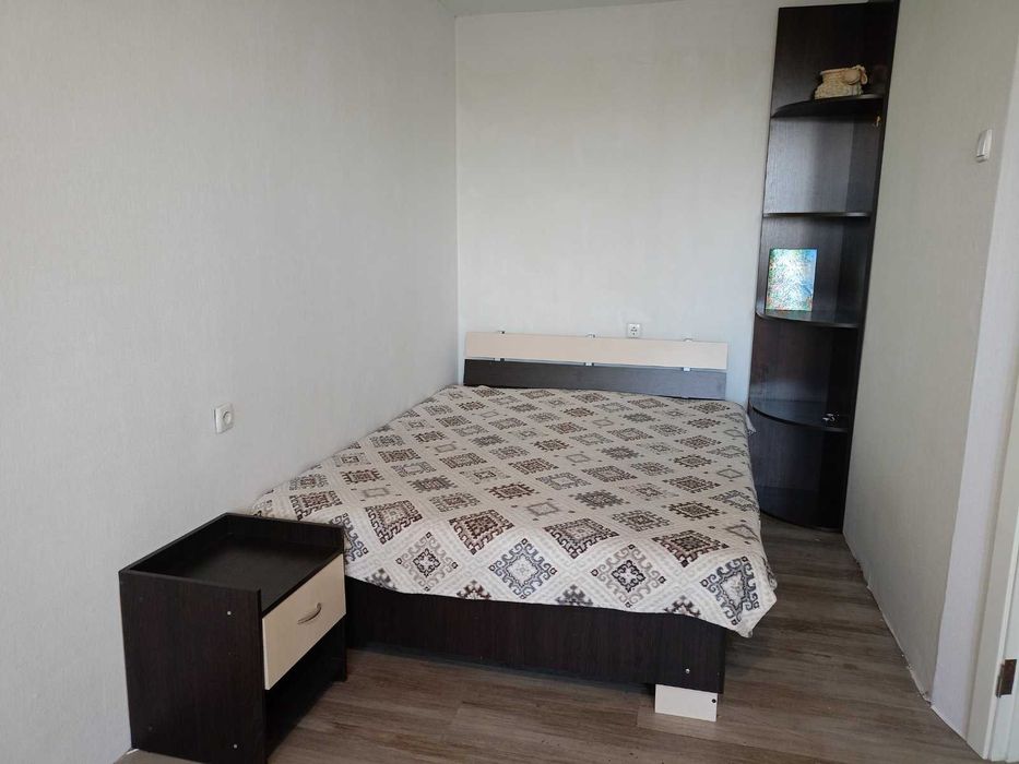 Подобова оренда 1-кімнатної квартири (метро Лук