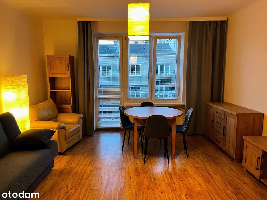Pokój z osobną kuchnią, 40 m2, al. Waszyngtona