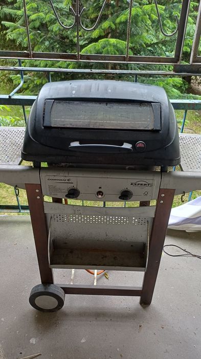 Grill gazowy na kamienie lawinowe