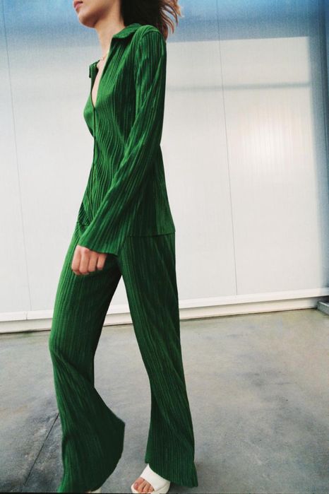 Костюм ZARA ( штани і сорочка)