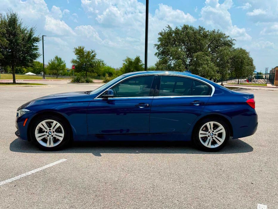 BMW 3 Series 330I      2017
