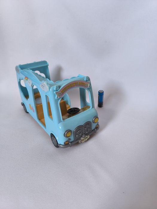 Автомобіль,автобус  , фігурки Sylvanian Families