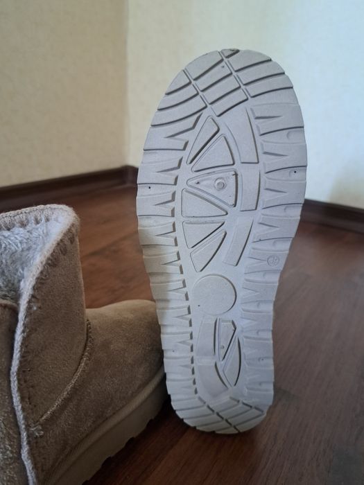 Міні   Уггі. UGG