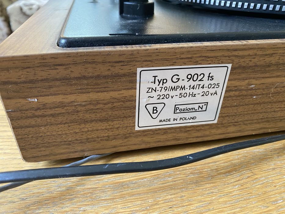 Gramofon Emanuel G 902 fs