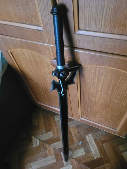 Miecz Kirito – to replika broni jaką władał Kirito –