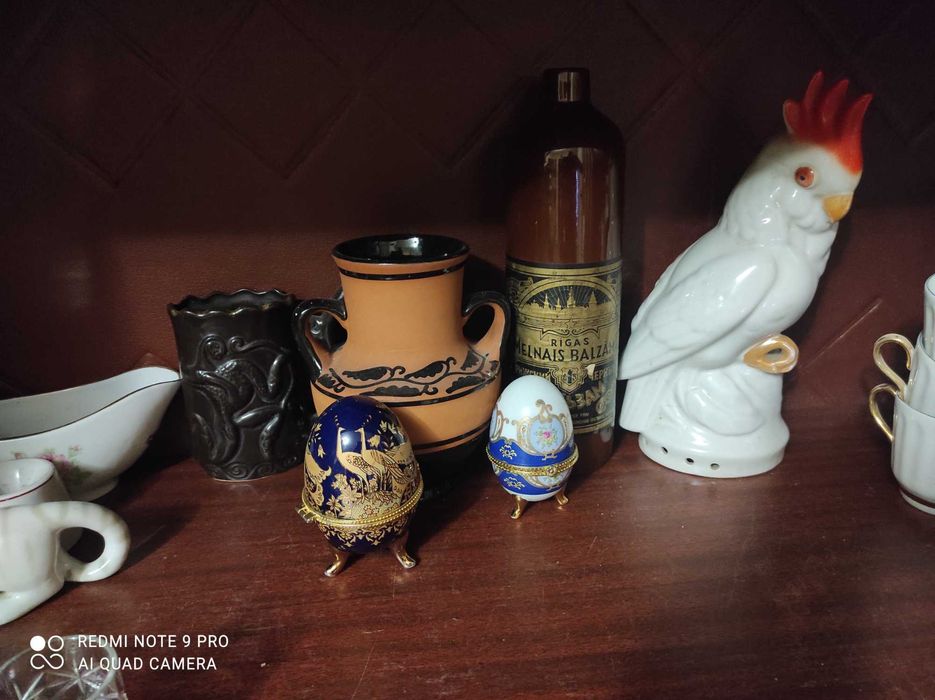 Статуэтки , шкатулки , графины ссср и др.