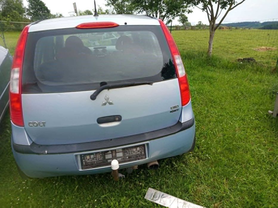 Mitsubishi Colt VI