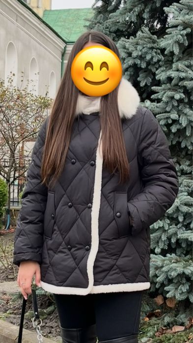 Красива зимова куртка