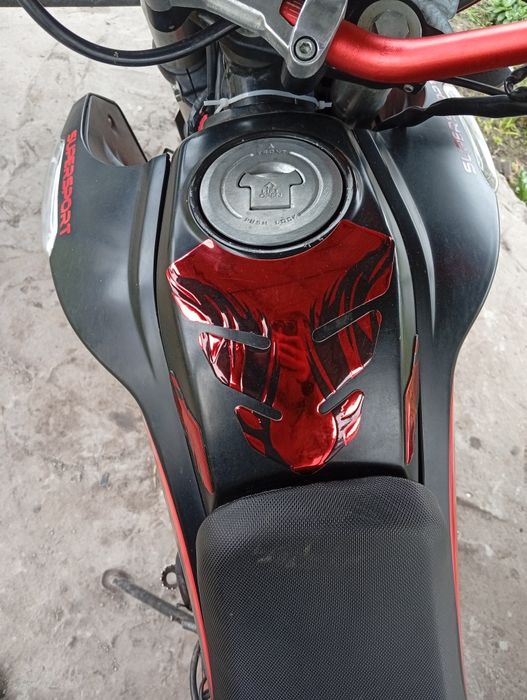 Продам  мотоцикл Forte Cross 300
