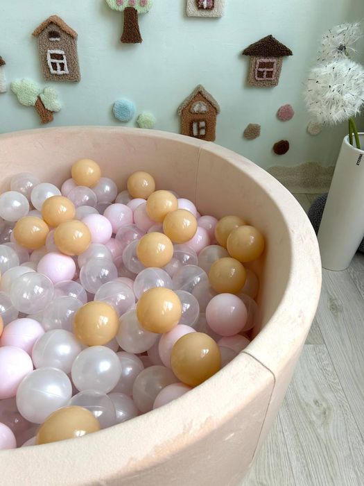 Сухий  басейн сірий з кульками та без. Наложка. Бассейн с шариками