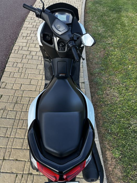 Yamaha N-max 125