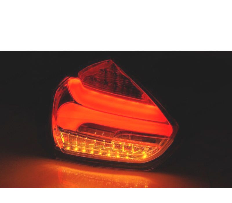 CONJUNTO DE FAROLINS PARA FORD FOCUS 3 HATCHBACK 15-18 LED BAR SEQ LEDS COM INDICADORES DINÂMICOS PRETO VERMELHO