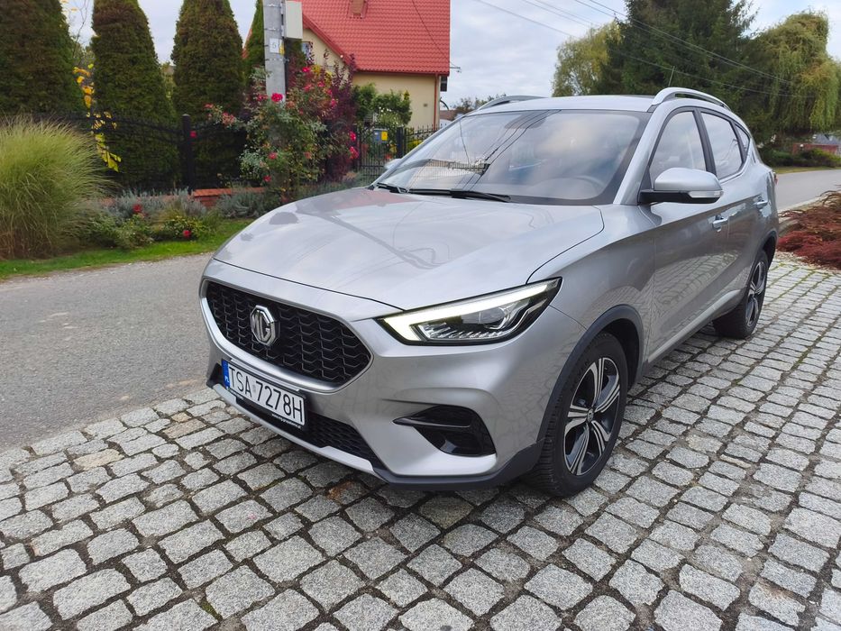 MG ZS