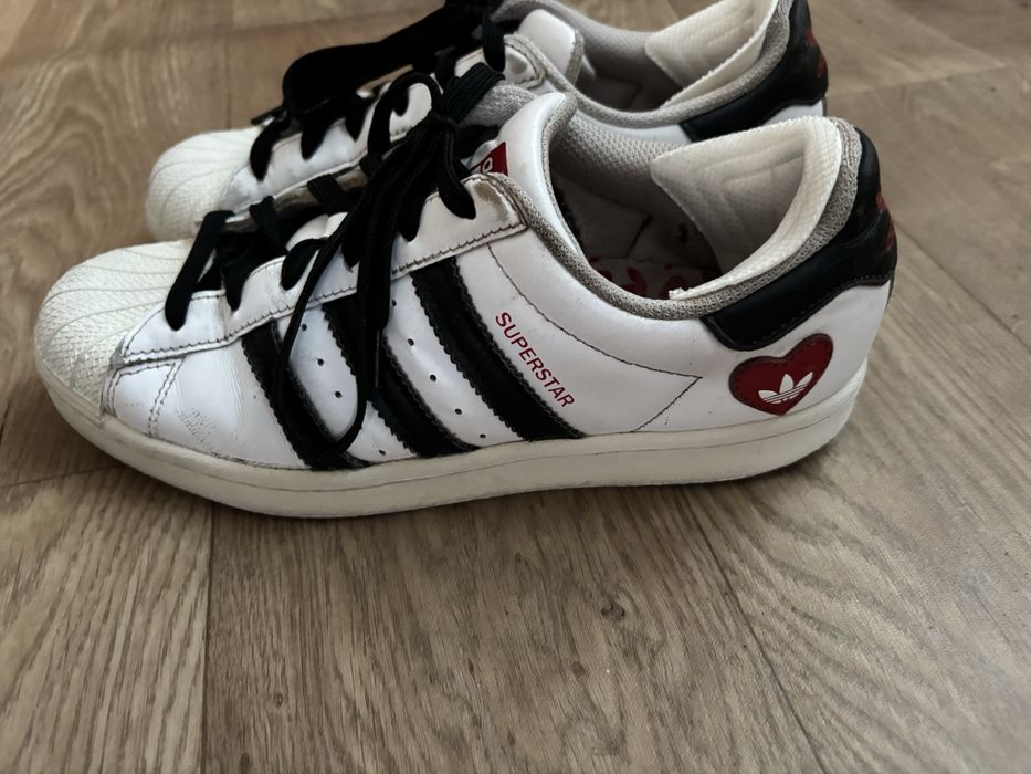 Adidas superstar