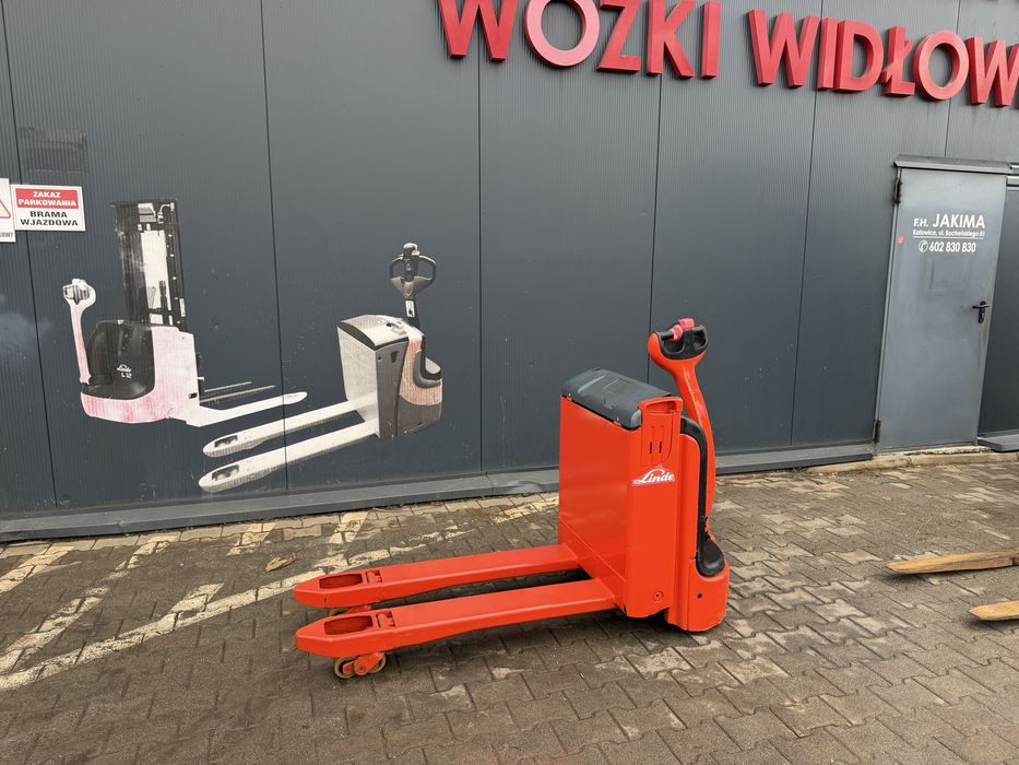 Paleciak elektryczny Linde T 16 na samochód wózek Linde 1600 kg