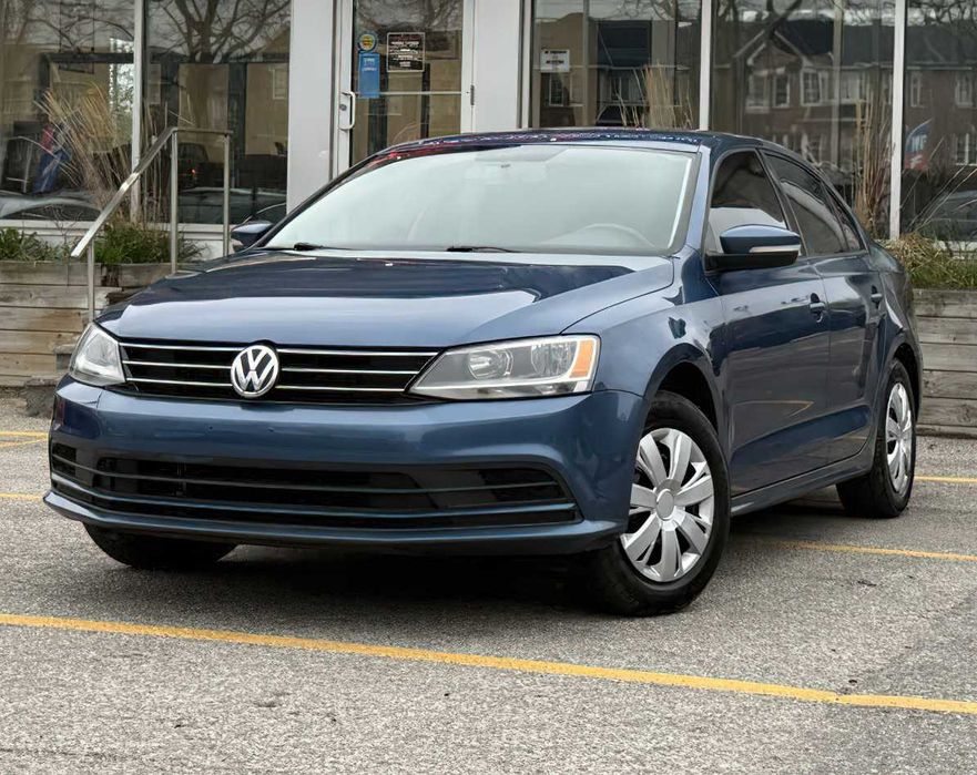 Volkswagen Jetta      2016