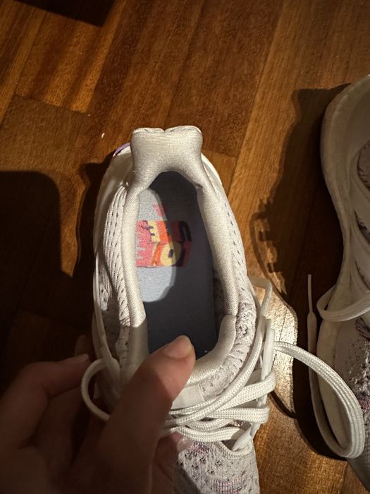 Sapatilhas adidas ediçao limitada