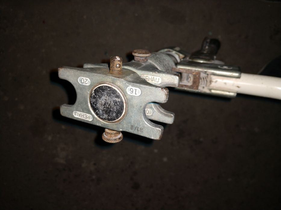 Rehau пресс инструмент для монтажа труб, оригинал