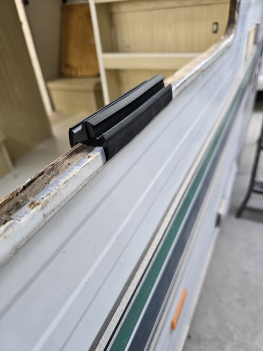 Faço restaurações em caravanas e todas as Reparações  em Autocaravanas