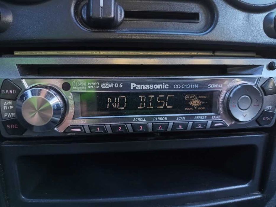 RadioCDText-MP3 Panasonic CQ-C1311N 4x50 Bass SQ Sub ID3-TAG iPod 2RCA