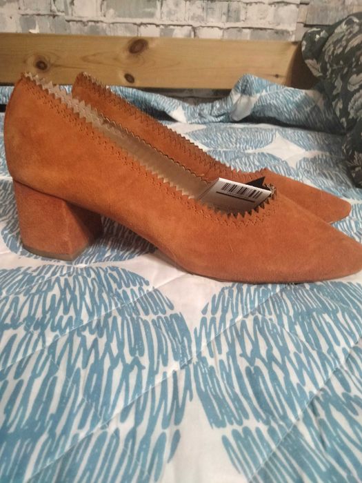 Sapatos pele zara woman