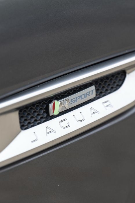 Jaguar F-Pace 2.0 R Sport AWD AUT