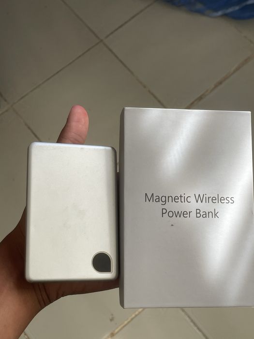 Vendo power bank magnética