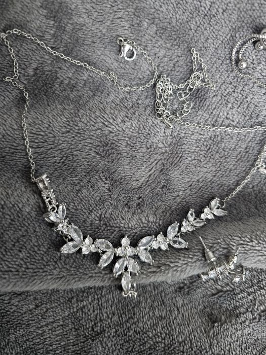 Biżuteria ślubna 3 elementy bransoletka kolczyki łańcuszek