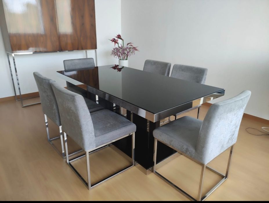 Mesa de Jantar em Inox, Vidro e Madeira + 6 Cadeiras
