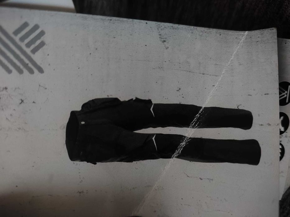 spodnie robocze monterskie cargo męskie czarne z niemiec metka W32 L34