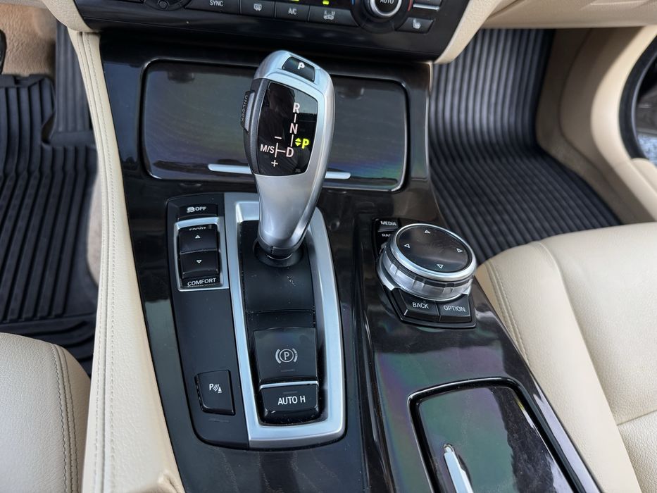 Продам автомобиль BMW F10