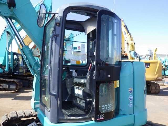 Гусеничний экскаватор KOBELCO SK80UR-6E
