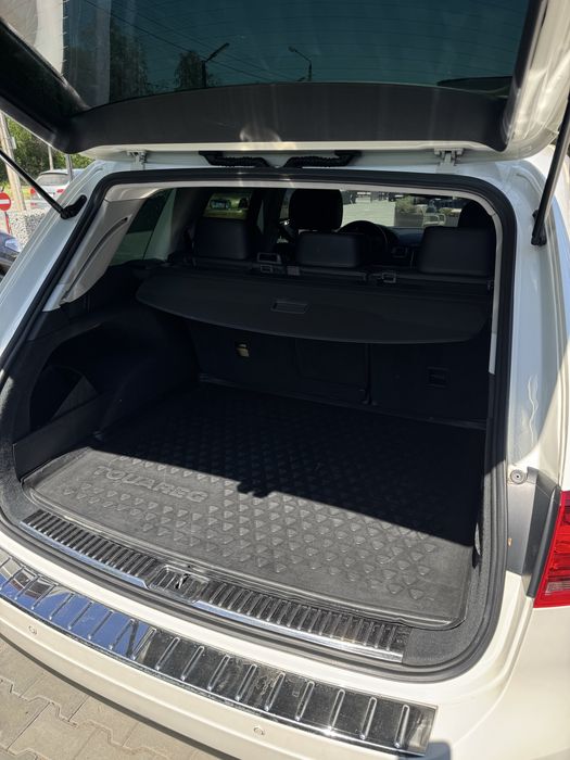 Volkswagen Touareg 3.0 дизель 2011р