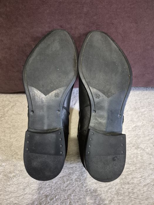 Брендові шкіряні черевики, ботильони .ALDO