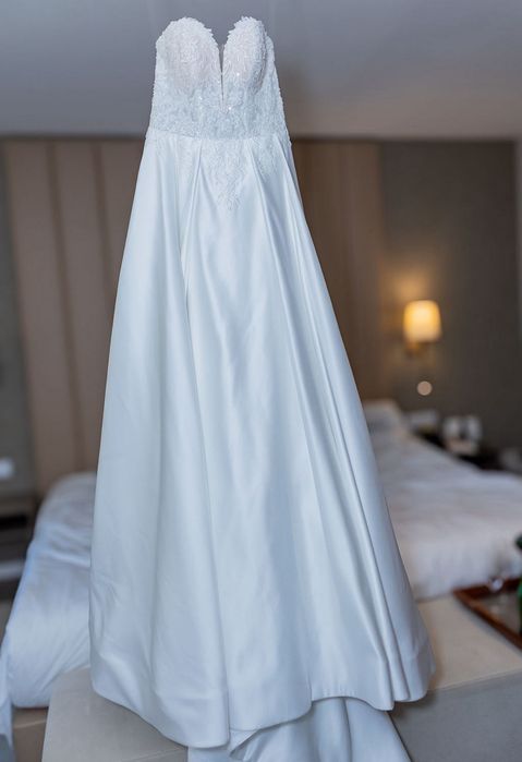 Vestido de Noiva Nadine Dress — Feito à Medida | Véu + Saiote
