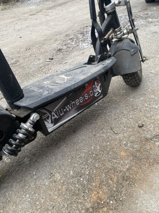 Продам електро самокат