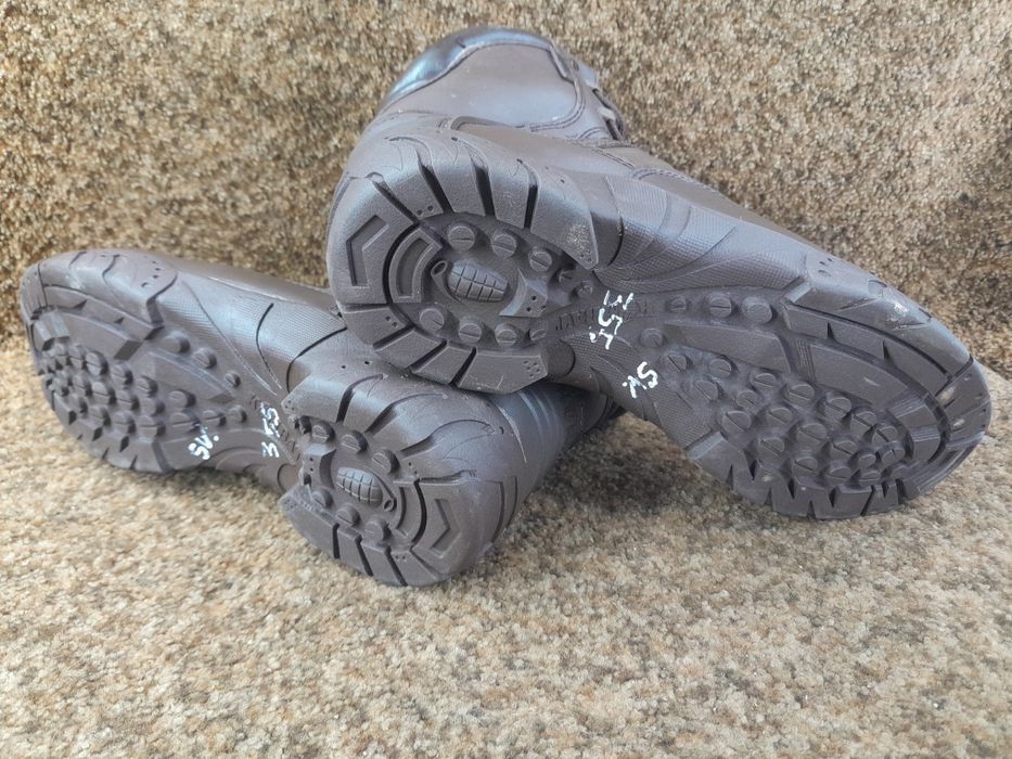 Берци,черевики Thinsulate Kombat 42 ,41 розмір.