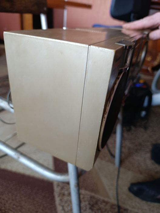 Продам магнитофон SHARP