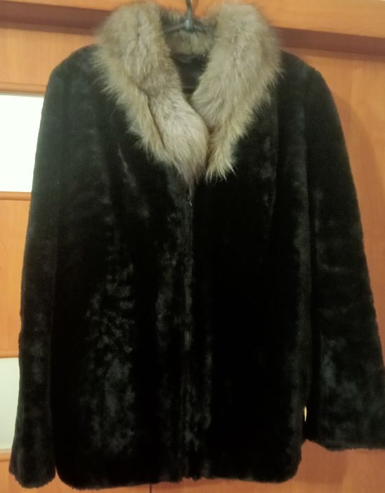 Полушубок з мутона