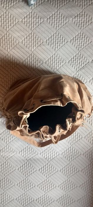 Mala tiracolo cor bege