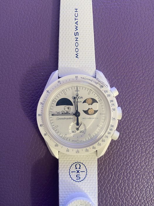 Omega Swatch Mission to Earthphase - Moonshine Gold