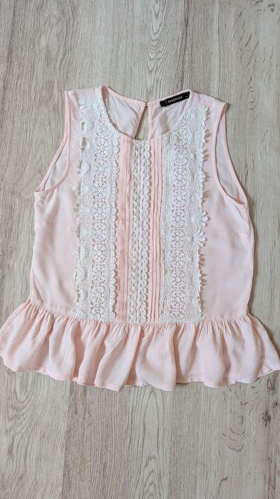 Damski top bluzka z baskinką Vero Moda S
