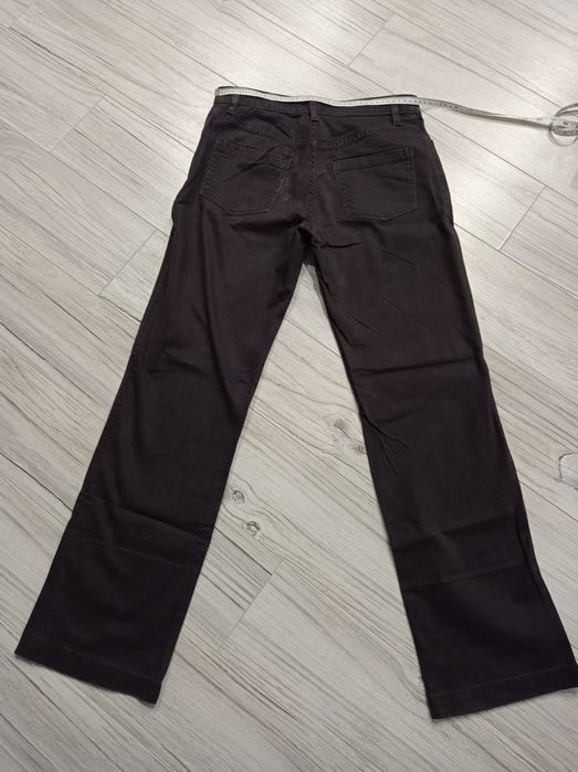 Delikatne grafitowe spodnie materiałowe, Philip Russell, r. M