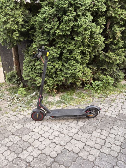 Електросамокат Xiaomi Mi Electric Scooter Pro 2 Black