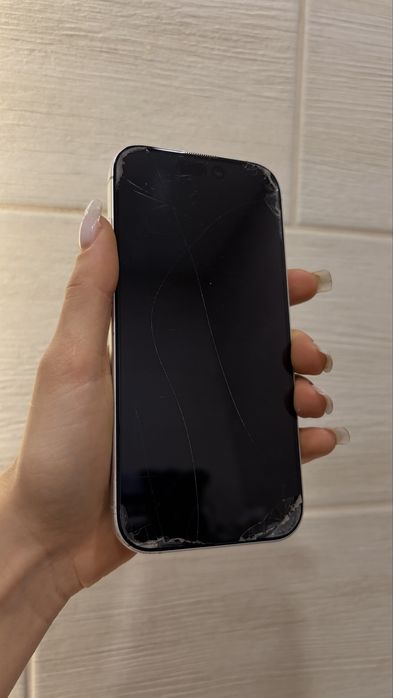 Iphone 17 256gb 93% white