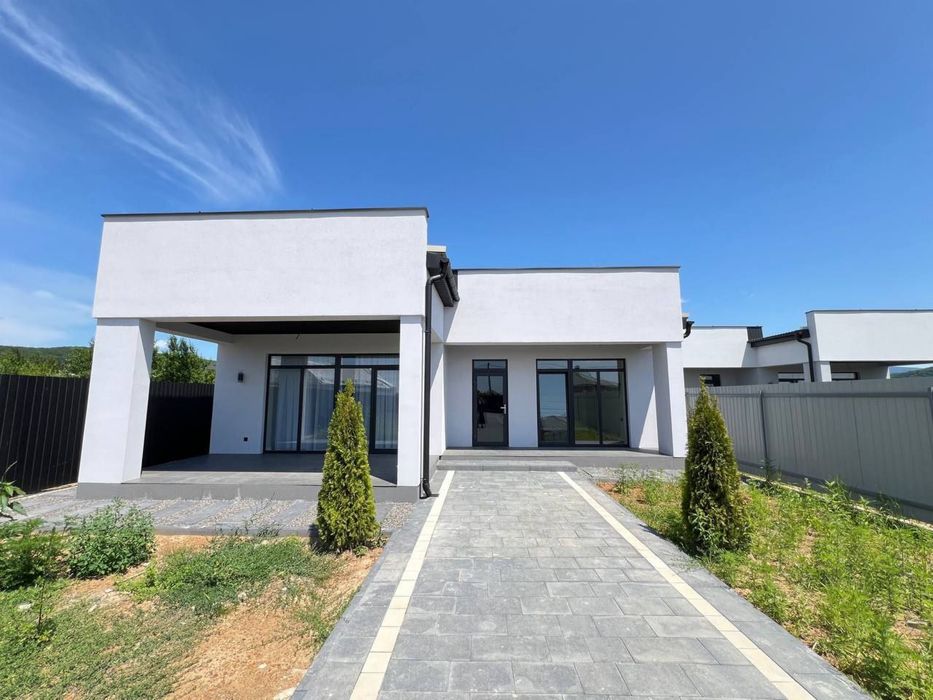 Продам будинок в Оноківцях 135 м. кв. 220000$