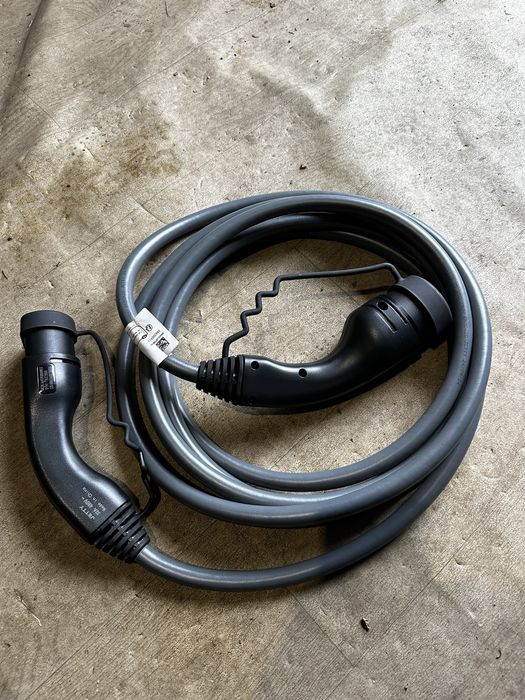Кабель шнур зарядки BMW електро  22kw