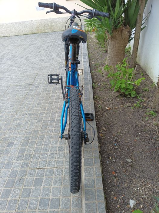 Vendo bicicleta para criança roda 24