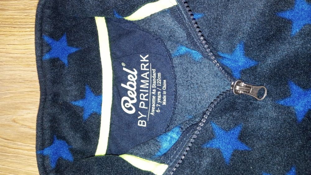 Bluza polar dla chłopca firmy rebel