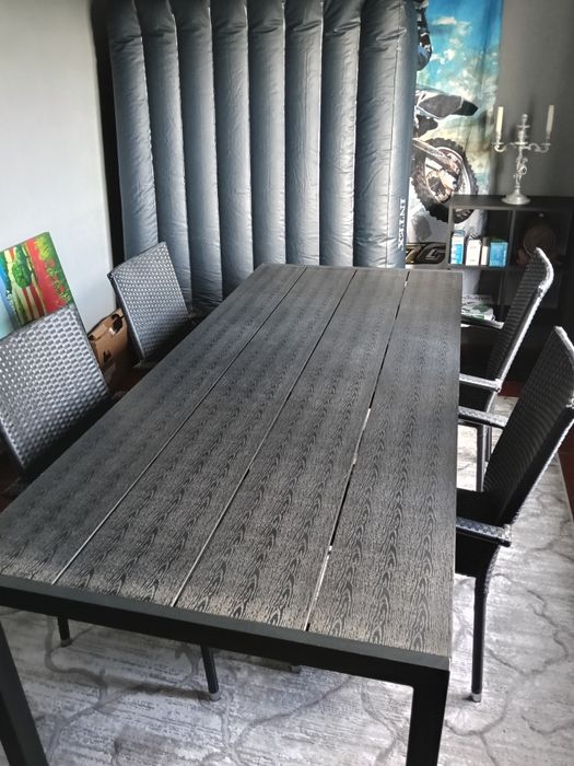 Mesa de Jardim Cinza